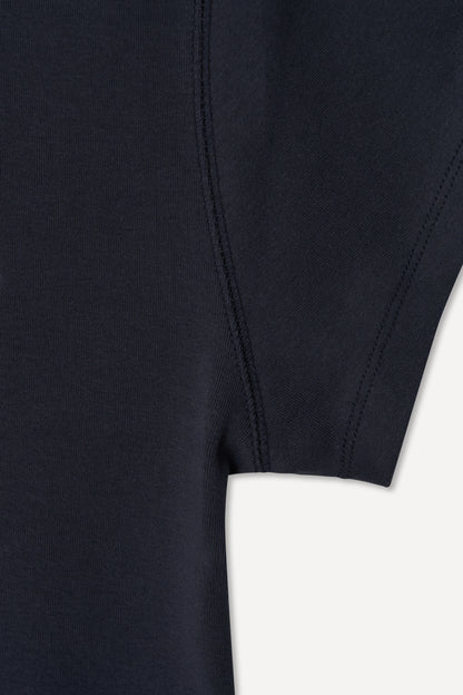 color_navy