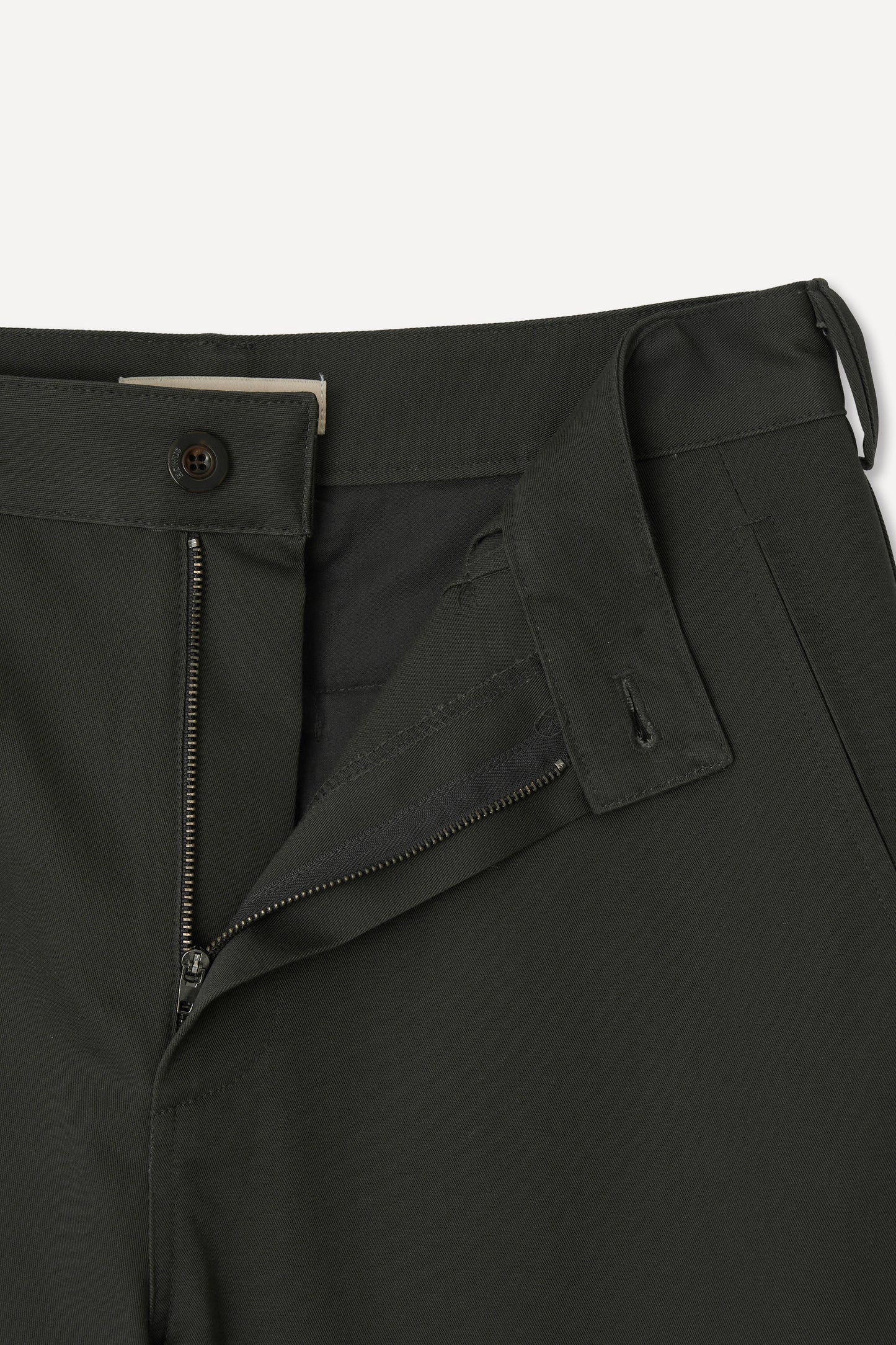 color_khaki