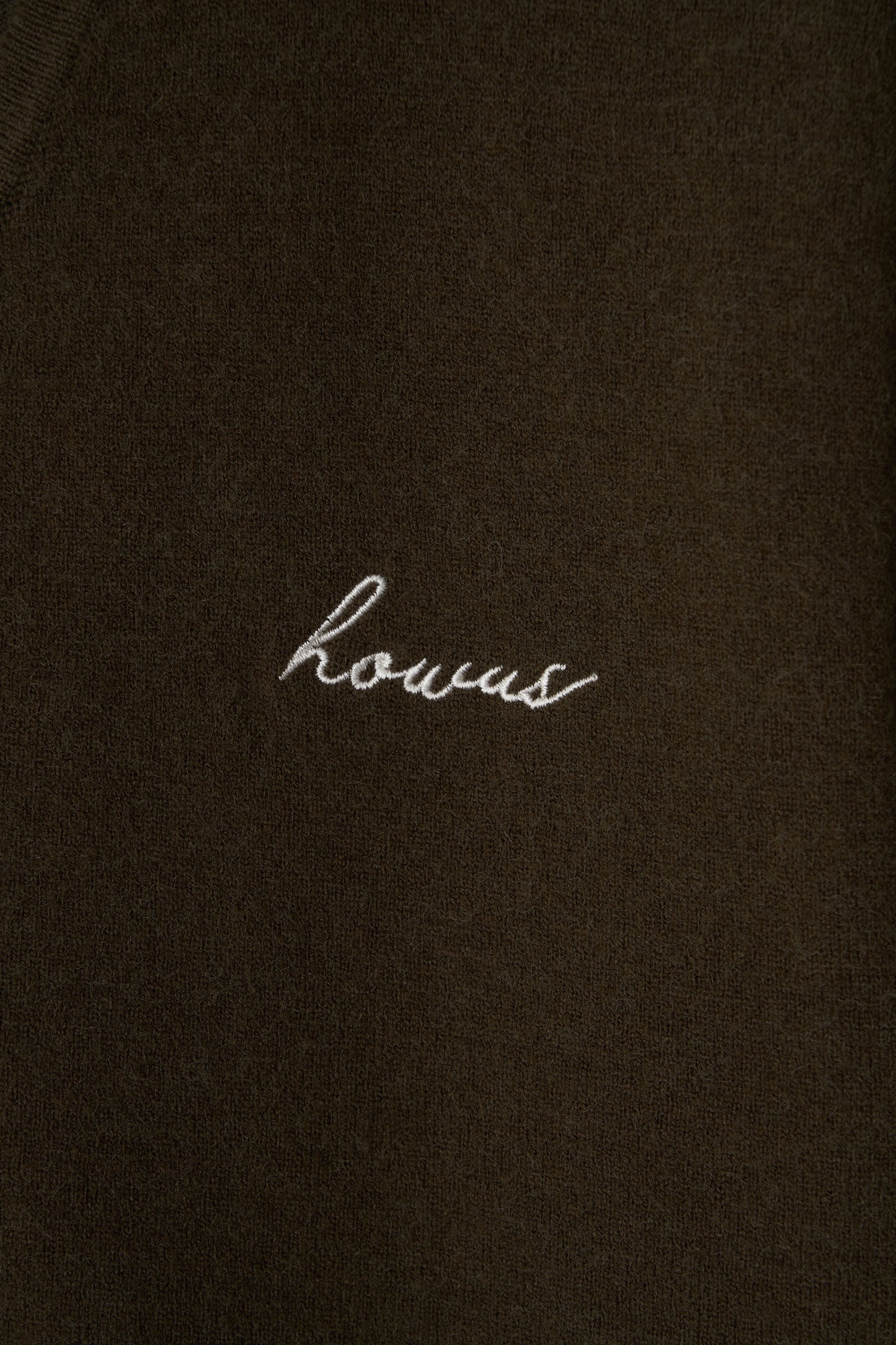 color_khaki