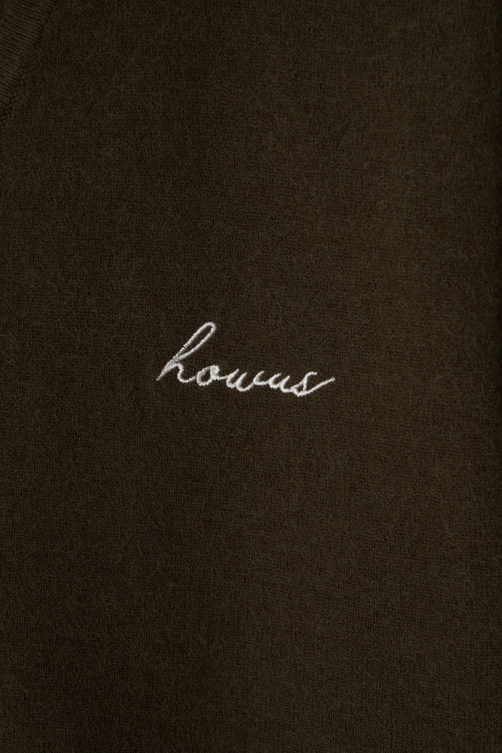 color_khaki